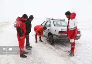 محبان: هلال‌احمر خراسان شمالی به ۹۳ گرفتار در کولاک برف امدادرسانی کرد
