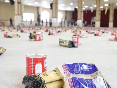 ۶۰ بسته معیشتی شب یلدا به خانواده زندانیان نائین اهدا شد