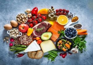 صحرانورد:تجویز رژیم غذایی درصلاحیت فارغ التحصیلان رشته علوم تغذیه است