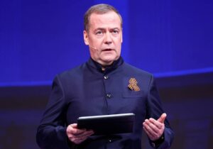 هجمه شدید مدودف به اجلاس سران اتحادیه اروپا درباره دارایی های روسیه