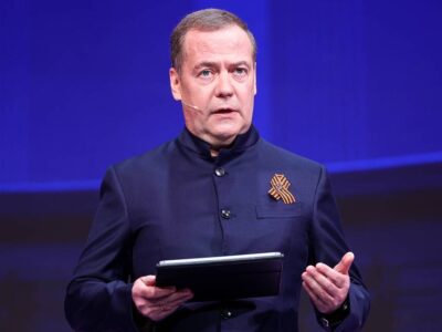 هجمه شدید مدودف به اجلاس سران اتحادیه اروپا درباره دارایی های روسیه