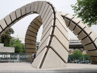 استاد دانشگاه صنعتی امیرکبیر پژوهشگر برگزیده استان تهران شد