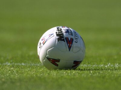 ملوان با گل پاپی نیمه نخست را برنده به رختکن رفت