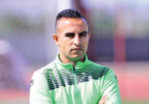 هواداران نه؛ بازیکنان باعث شدند به کریم باقری توهین شود/ از مردم خواهش می‌کنم با تیم‌ملی آشتی کنند