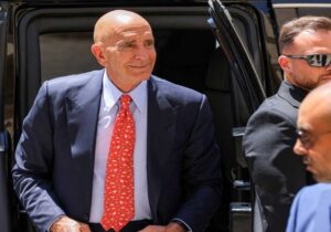 تام باراک دوشنبه راهی تلآویو میشود