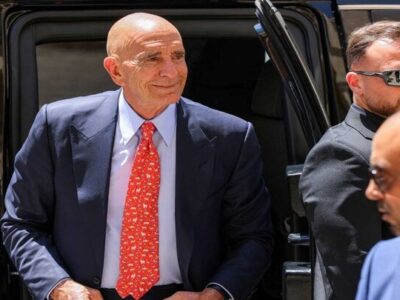 تام باراک دوشنبه راهی تلآویو میشود