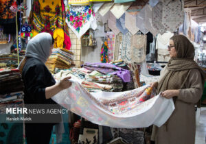 بازارچه مشاغل خانگی زنان در کاشان افتتاح شد