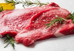 عرضه گوشت گرم گوساله وارداتی به زودی در تهران