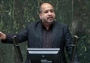 دلایل استیضاح میدری از زبان خضریان؛ اقتصاد در هلدینگها را شوخی گرفته است!