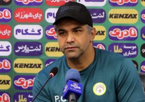 سرمربی فجر سپاسی: امیدوارم نگاه‌ها نسبت به تیم تغییر کند