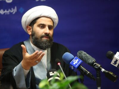 زندگی با آیهها مقدمهای برای گسترش جریان حفظ در کشور است