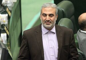 نماینده سابق مجلس: دست نامرئی در کار نیست؛ دستهای مرموز بازارها را به هم ریختهاند