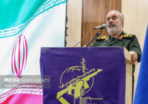 سردار فدوی: ایران اسلامی قدرتمندانه در مقابل نظام سلطه ایستاده است