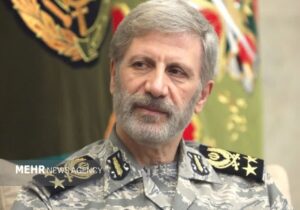 امیر حاتمی: همکاری با دانشبنیانها با سرعتی مضاعف تداوم یابد