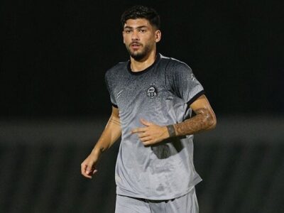 مصدومیت بد موقع وینگر استقلال