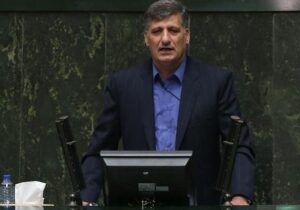 تذکر یک نماینده مجلس به صداوسیما؛ از کسانی که بدنبال تسویه حساب سیاسی هستند، استفاده نکنید/ برخی از برنامه ها به دنبال تخریب و تضعیف مجلس هستند