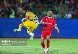 تمام بازیکنان پرسپولیس با اوسمار پیشرفت کردند جز آقای گل