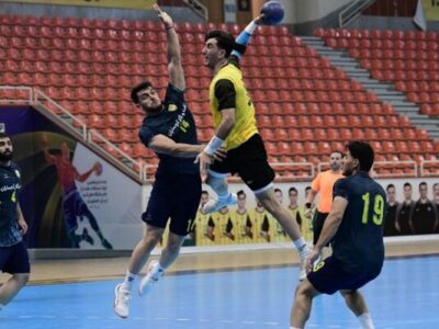 تیم هندبال استقلال اولین شکست سایپا را در لیگ برتر رقم زد