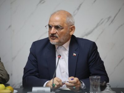 یک جامعه باید آماده چشم پوشی از منافع آنی به نفع منفعت آتی باشد