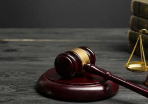 تکذیب خبر مصوبه سران قوا، مبنی بر ابقای رئیس کل بانک مرکزی