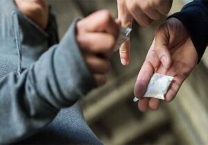 بین مصرف مواد و اختلالات روانی رابطه مستقیم وجود دارد