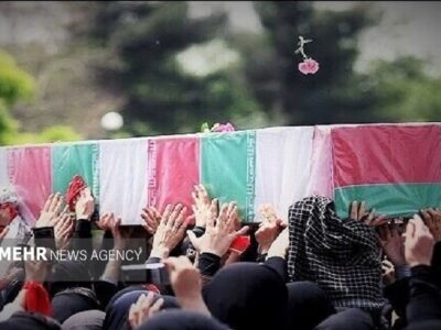 تشییع پیکر شهید ۱۶ ساله اهل سنت در زاهدان