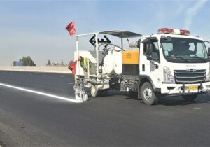 اجرای عملیات خطکشی ۷۵۰ کیلومتر از راههای فرعی و روستایی استان قم