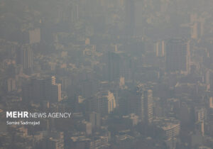 نفس تهران هنوز سنگین است؛ تداوم وضعیت ناسالم در اطراف کاهش در مرکز