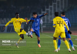 چند بازیکنی که به استقلال لطمه زده‌اند/ دلایل نتیجه نگرفتن آبی‌پوشان