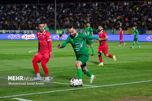 تلاش مدعیان لیگ برتر قبل از جنگ حذفی/دوئل غیرمستقیم پرسپولیس و تراکتور