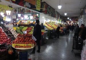 نظارت و بازرسی بازار کالاهای اساسی ویژه شب یلدا تشدید شد