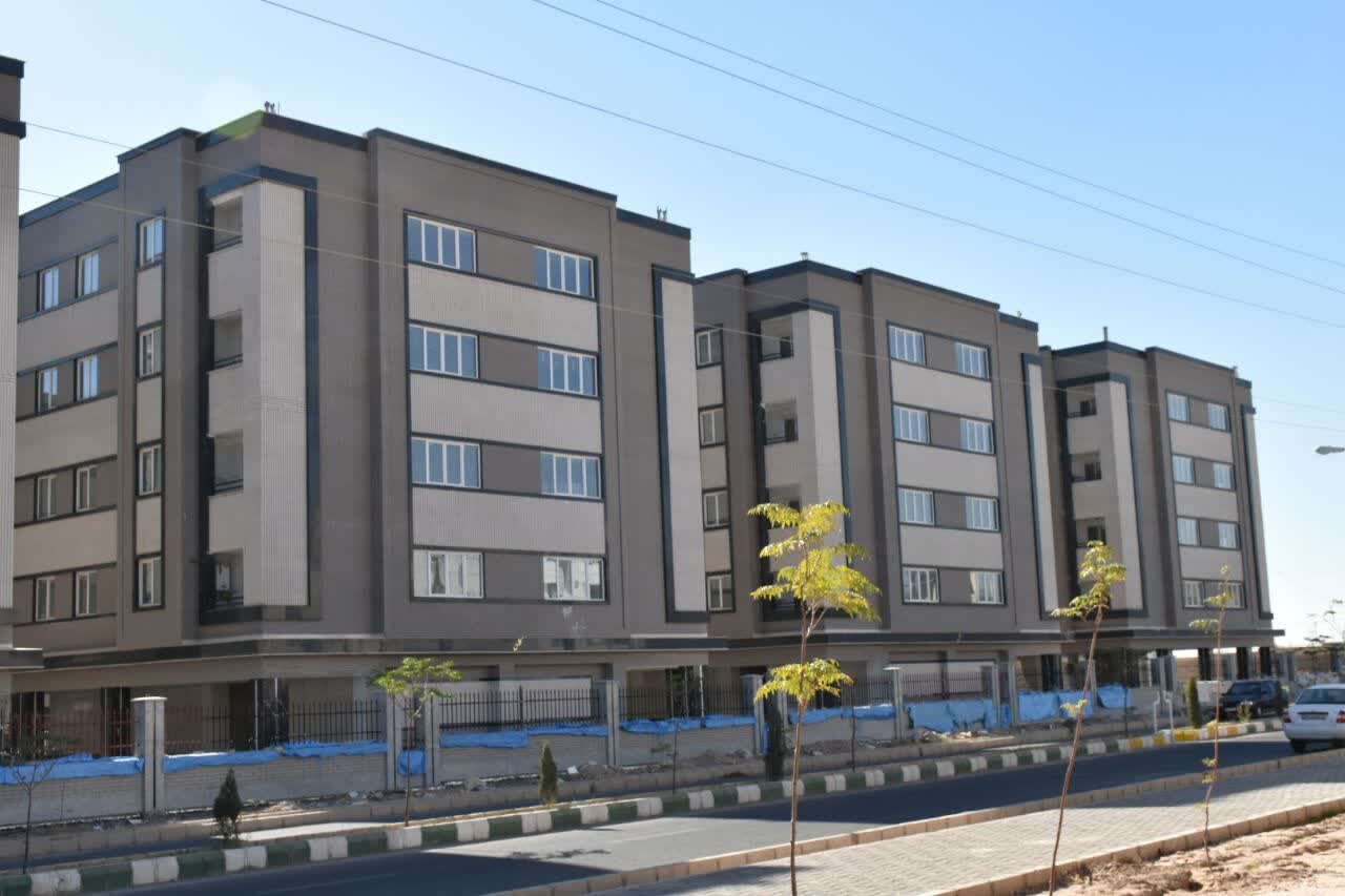 ۲۰۰۰ خانوار مازندرانی در صف دریافت زمین جوانی جمعیت هستند ۲۰۰۰ خانوار مازندرانی در صف دریافت زمین جوانی جمعیت هستند