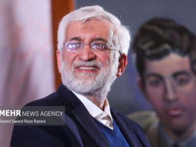 جلیلی: گفتگوی مستقیم با دانشجویان نگاهها را به هم نزدیک میکند