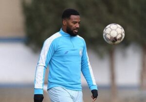 باشگاه استقلال:قرارداد با نازون پس از انجام تأییدیههای پزشکی بوده است