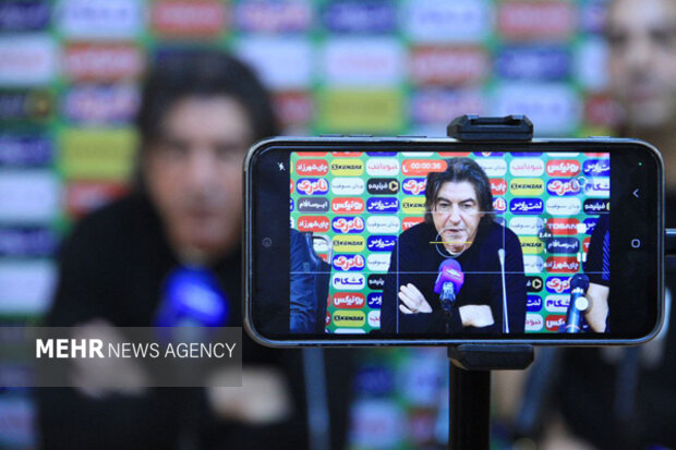 نشست خبری ساپینتو پیش از دیدار استقلال و خیبر لغو شد