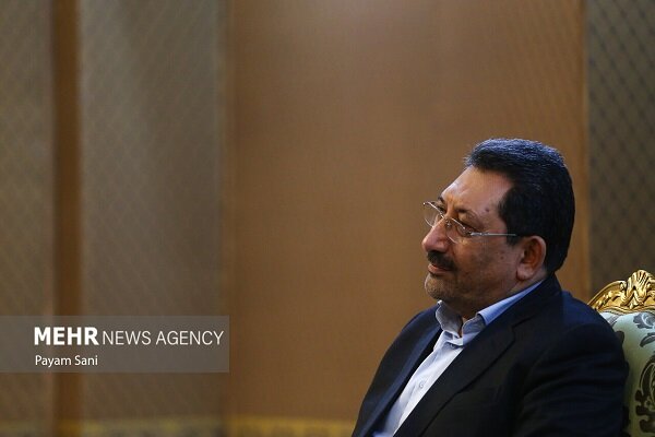 وزیر صمت: تولیدکنندگان برای بازگشت ارز تا ۱۵ ماه مهلت می‌گیرند