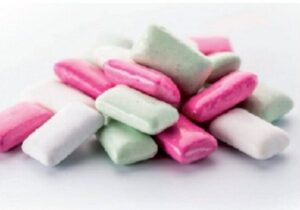 آدامسهایی که محیط زیست را مسموم میکنند؛ ضرورت فرهنگ سازی