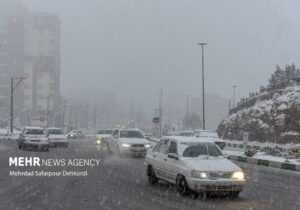 محورهای مواصلاتی کهگیلویه و بویراحمد باز اما لغزنده هستند