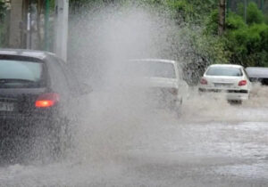 سیلاب هرمزگان را درنوردید؛ زیرساختها در محاصره آب