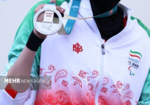 توزیع «پستی» مدال برای ورزشکاران