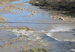 جاری شدن رودخانه چاه‌دازو شهرستان دلگان