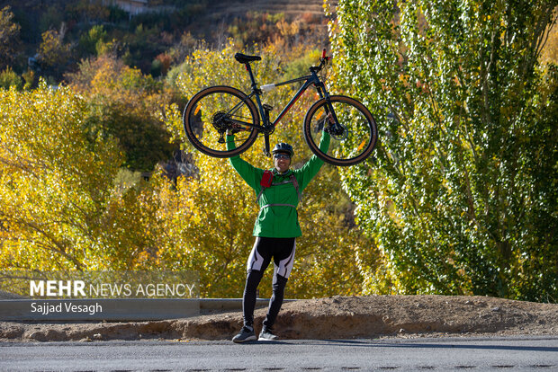 همدان، جاده گنجنامه، 12 آبان ماه 1404