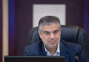 استاندار مرکزی: استعلامهای تکراری در شهرکهای صنعتی حذف می شود