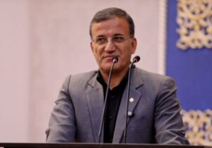 محمودی: ۶۰ دوربین برای ثبت تخلفات خودروهای آلاینده در اراک نصب می شود