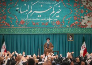 الگوی زن تراز در نگاه رهبر انقلاب؛ انسان عرشی و کنشگر اجتماعی