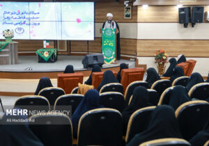 نشست رئیس سازمان تبلیغات اسلامی با بانوان همکار