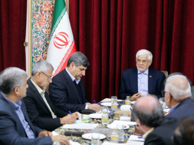 عارف: جایگاه اولی علمی در منطقه دست یافتنی است