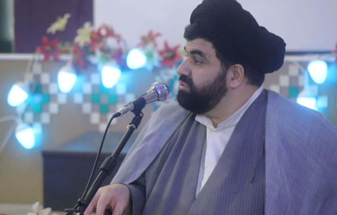 حضور پلیس در متن جامعه رمز موفقیت و اعتماد عمومی است حضور پلیس در متن جامعه رمز موفقیت و اعتماد عمومی است