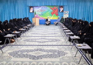 آیت الله ناصری: بانوان در تربیت نسل آینده از سیره فاطمی الگو بگیرند