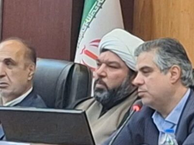 استاندار مرکزی: حضور افراد متخصص در شوراها مسیر توسعه را شتاب می بخشد